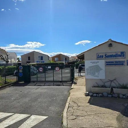 Guest house Santolines : Charmante Maisonnette Avec Piscine Proche Etang