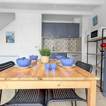 Pensjonat Petit Cocon, Parking Et Piscine A