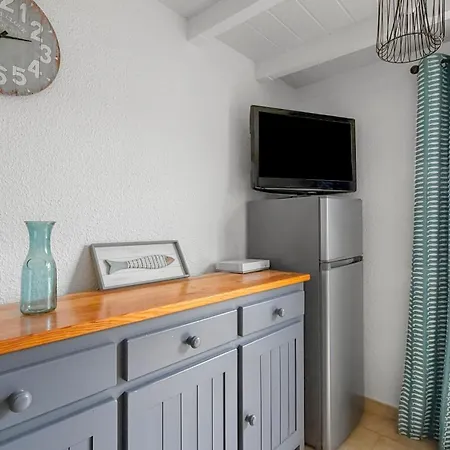 Petit Cocon, Parking Et Piscine A 4* Marseillan (Herault)